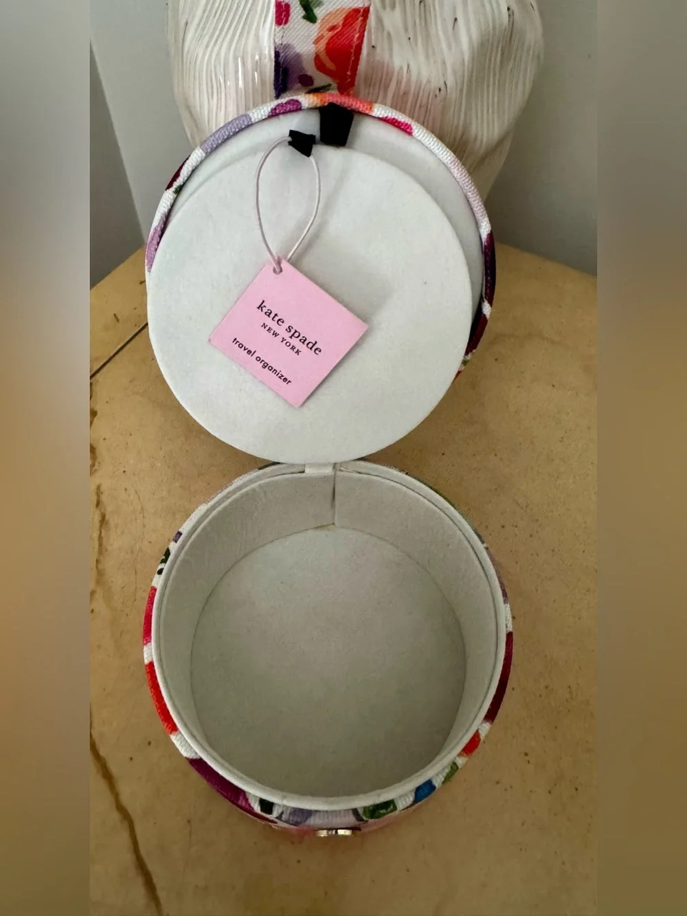 kate spade round travel